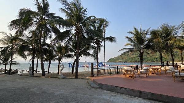 farniente à la plage Bounce Beach à Da Nang au Vietnam